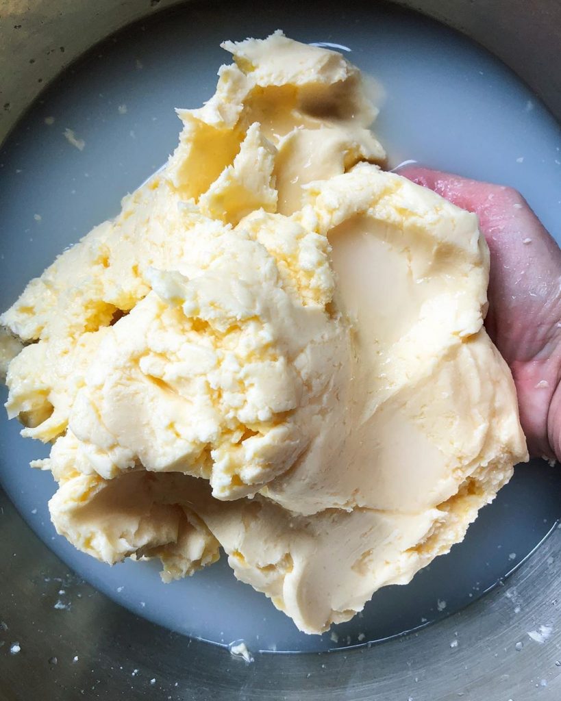 butter making water hand